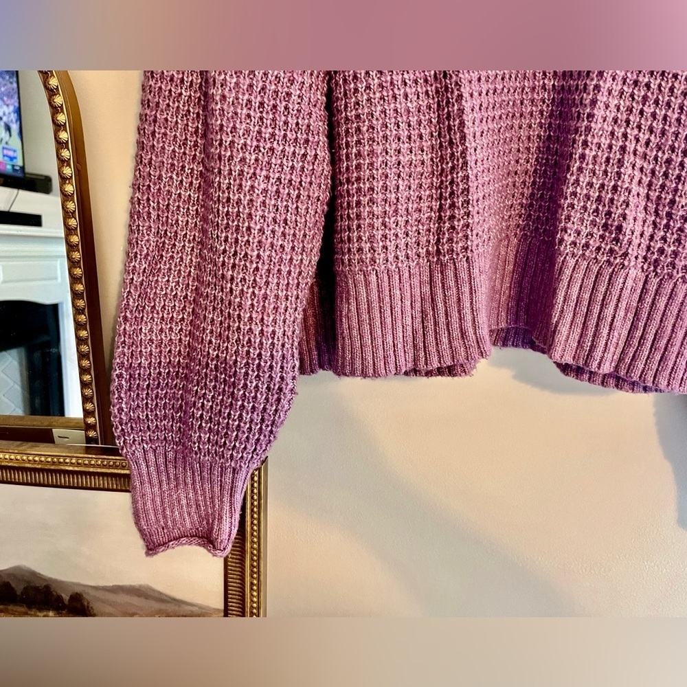 American Eagle Sweater - Picture 2 of 4